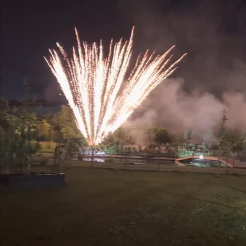 Exemple feu d'artifice anniversaire 1